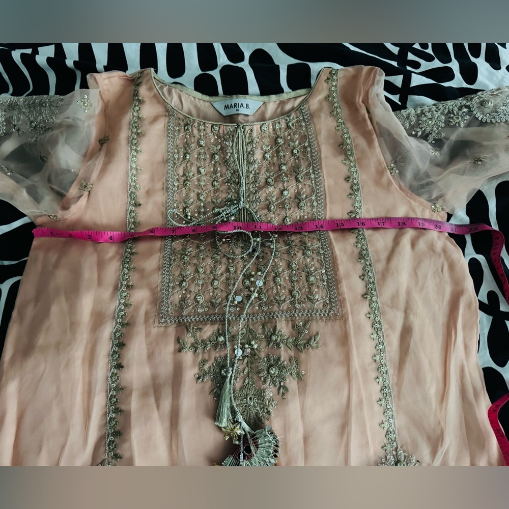 Sahara Peach and Gold Embroidered Kurta Set - Picture 8 of 12
